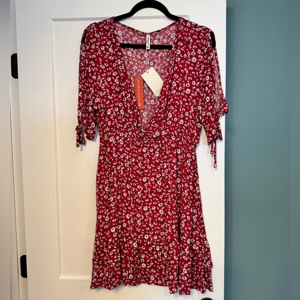 ePretty Red Floral Mini Dress